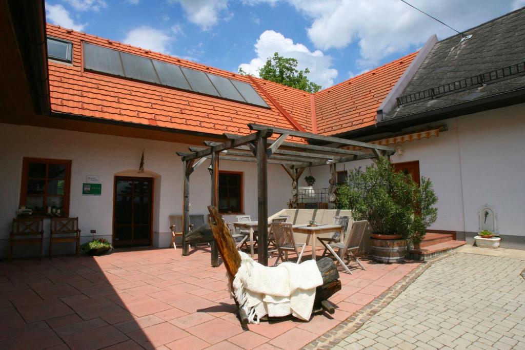 Buchgrabenhof Apartment Windisch Minihof Exterior photo